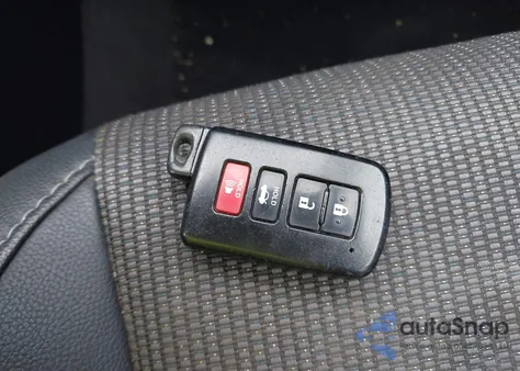 2016 Toyota Corolla S Plus из США, поврежденный, VIN 2T1BURHEXGC555538